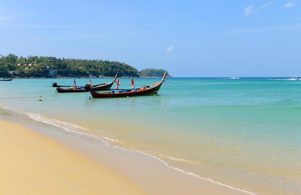 Triple Rund Place Hotel Patong Екстер'єр фото