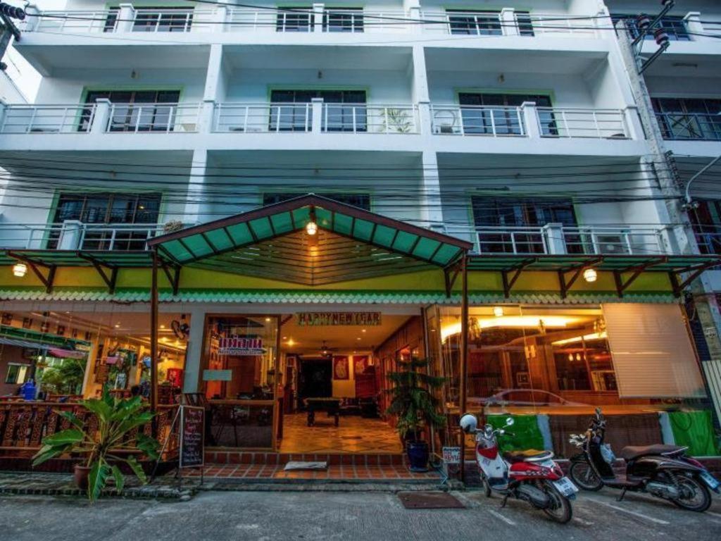 Triple Rund Place Hotel Patong Екстер'єр фото