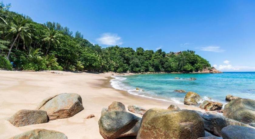 Triple Rund Place Hotel Patong Екстер'єр фото
